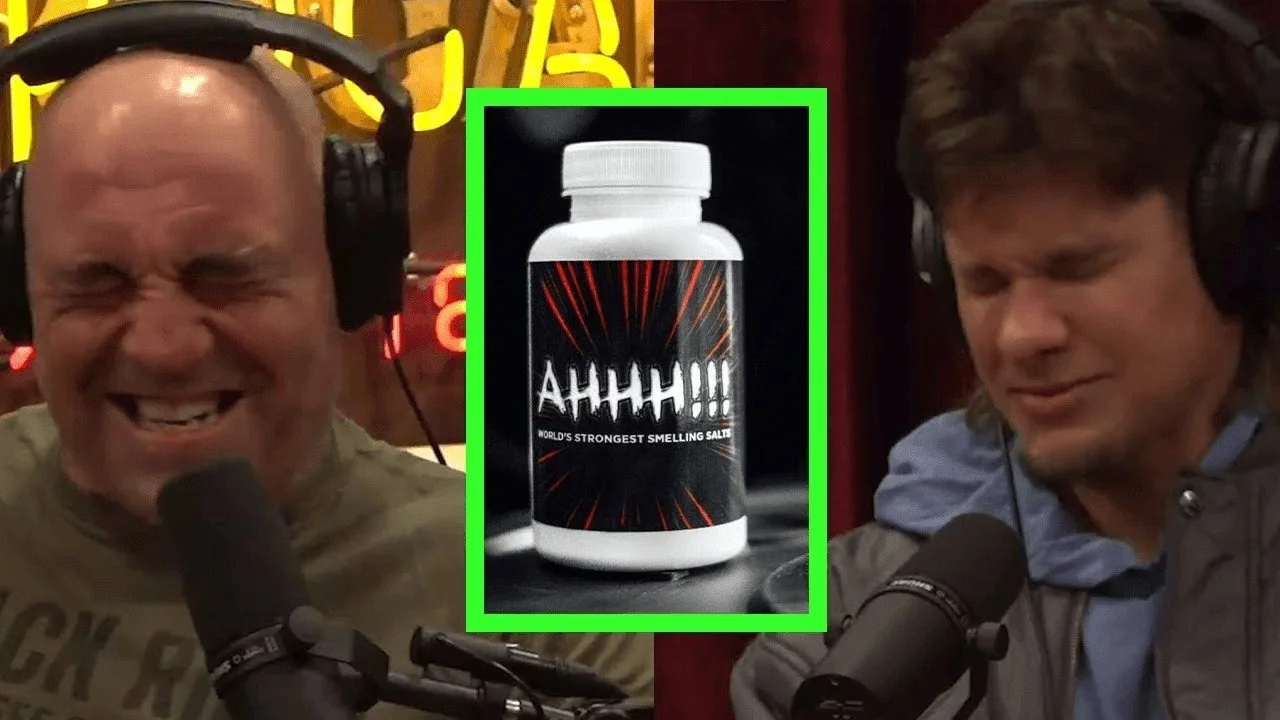 Joe Rogan and Theo Von trying smelling salts on JRE